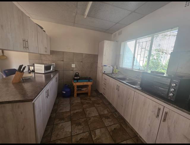 3 BEDROOM HOUSE FOR SALE IN VANDERBIJLPARK SW 1